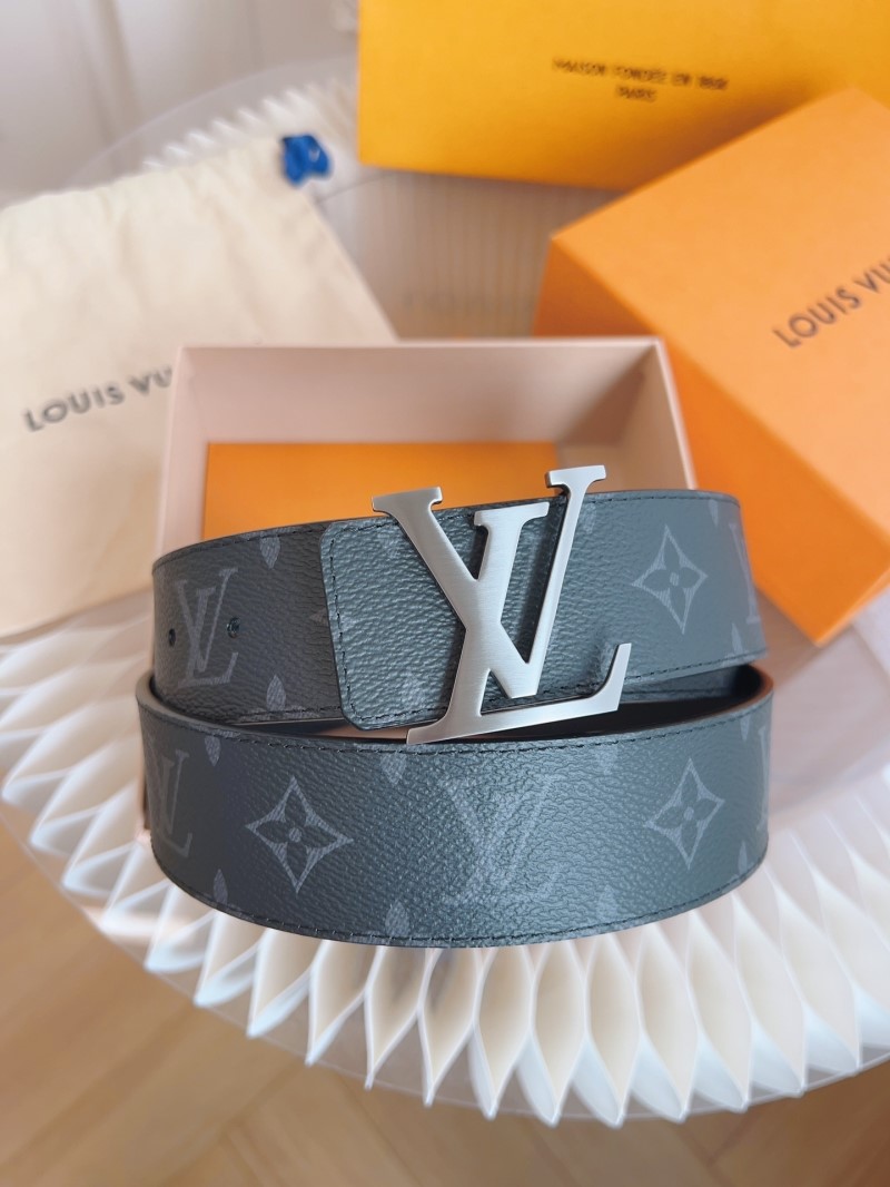 l0vis Vvtt0n belts